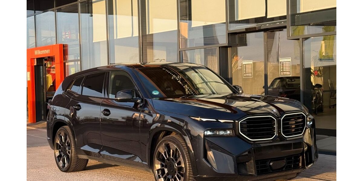 BMW XM 30.000 km 112.000 &euro; Zierenberg-Oelshausen 34289