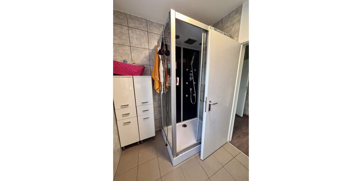 Mehrfamilienhaus, Wohnhaus Kassel Bettenhausen - 8 Zimmer, 168 m&sup2;, 395.000&euro; | Angebot:23944315