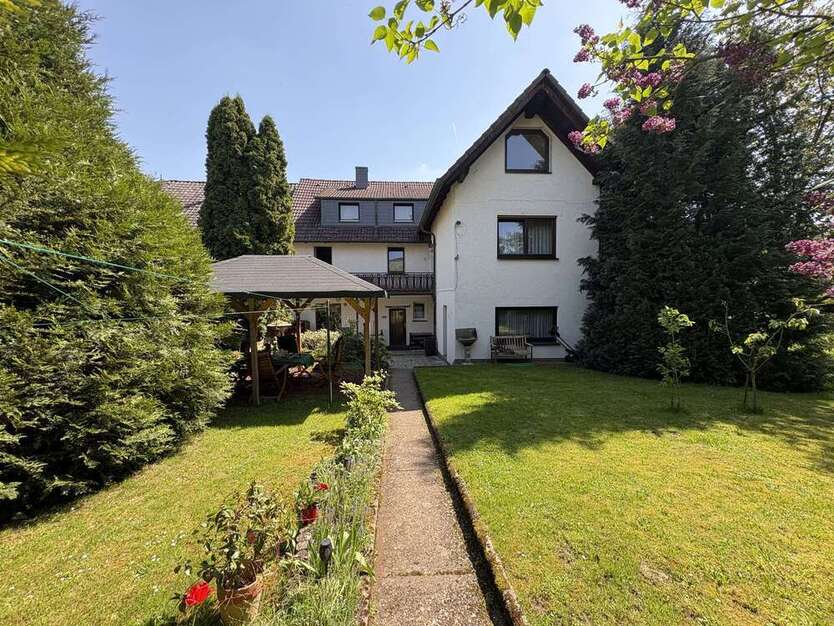 Haus zum Kaufen in Witzenhausen 299.000 € 300 m²