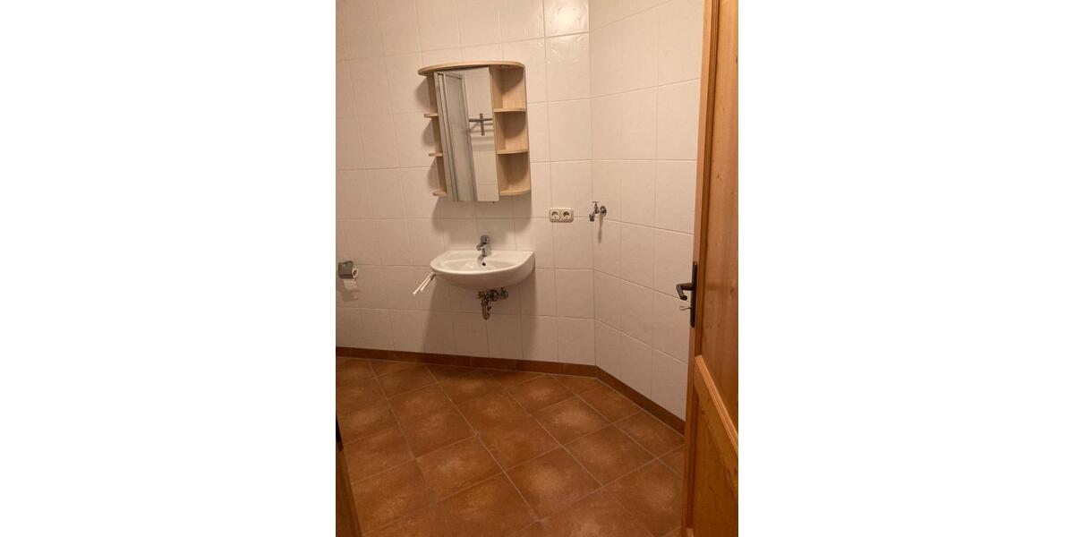 Etagenwohnung Fritzlar - 1.5 Zimmer, 65 m&sup2;, 585&euro; | Angebot:26272082