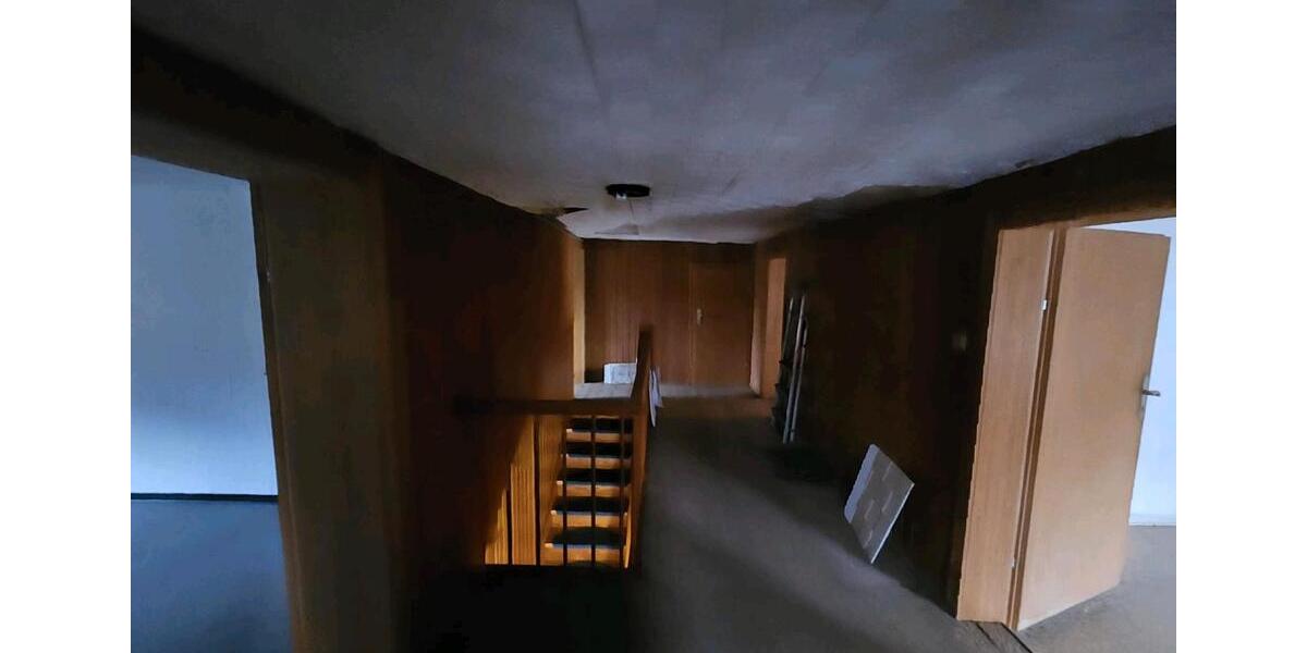 Einfamilienhaus Liebenau - 12 Zimmer, 178 m&sup2;, 58.000&euro; | Angebot:25104560