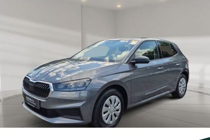 Skoda Fabia 51.801 km 13.990 &euro; Niestetal 34266