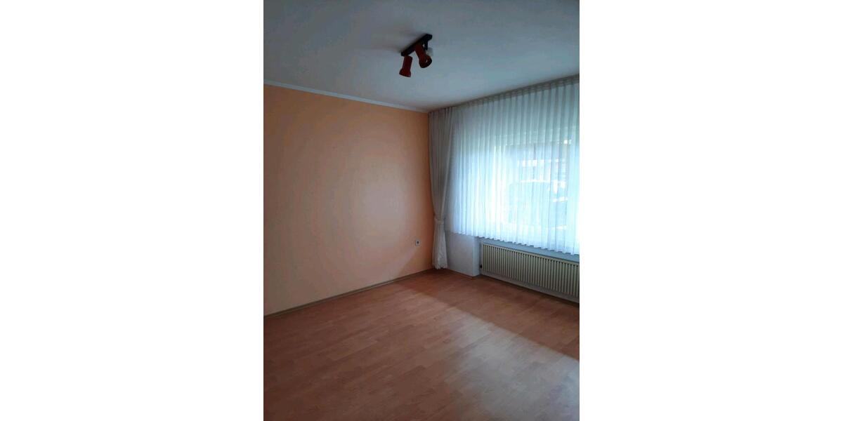 Erdgeschoßwohnung Hessisch Lichtenau - 2 Zimmer, 75 m&sup2;, 450&euro; | Angebot:25959577