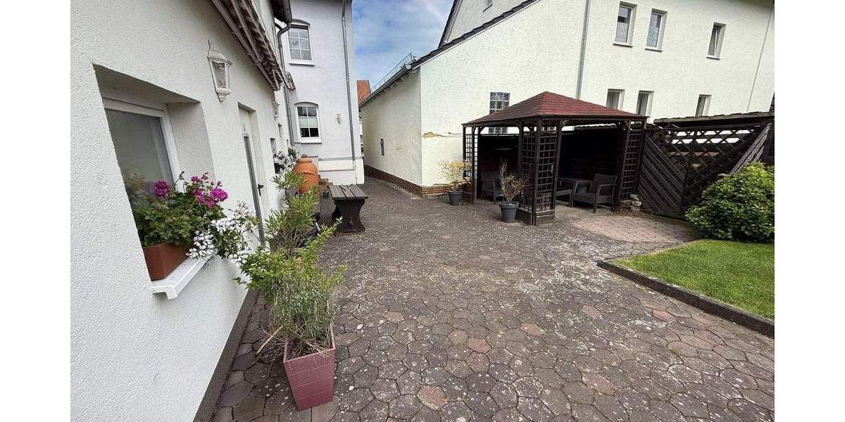 Doppelhaushälfte Espenau Mönchehof - 6 Zimmer, 247 m&sup2;, 299.000&euro; | Angebot:25709145