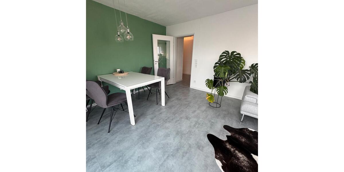 Moderne DG-Wohnung in Niedervellmar – Top-Lage nahe Festplatz 3 zimmer
