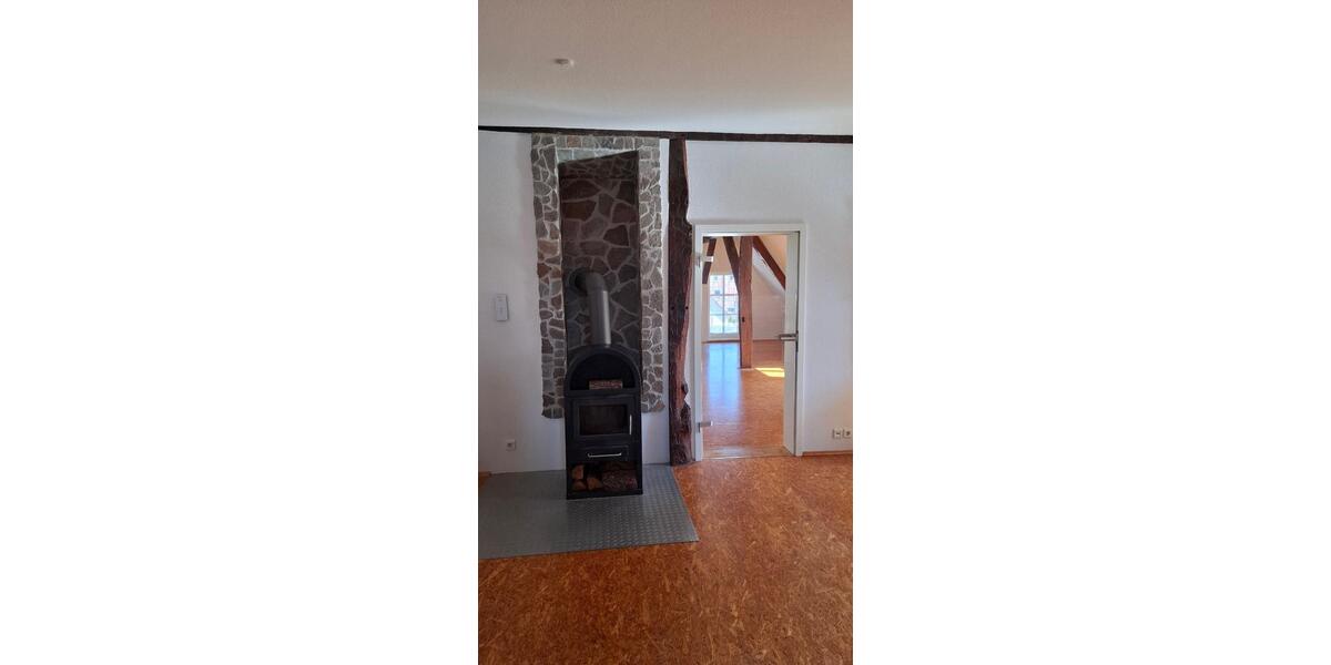 Etagenwohnung Wolfhagen - 5 Zimmer, 193 m&sup2;, 385.000&euro; | Angebot:25887297