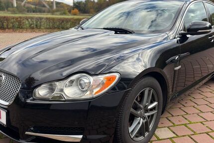 Jaguar XF 274.605 km 6.399 € Melsungen 34212