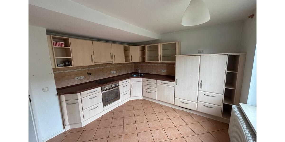 Einfamilienhaus Witzenhausen Blickershausen - 8 Zimmer, 180 m&sup2;, 150.000&euro; | Angebot:26824187