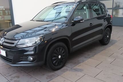 VW Tiguan 136.985 km 11.985 &euro; Kassel 34123