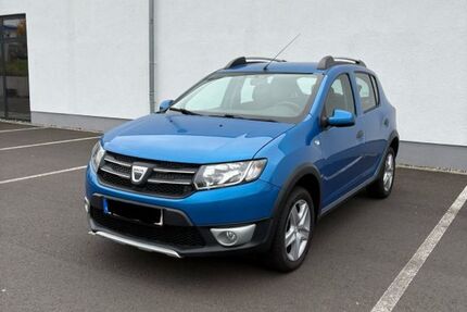Dacia Sandero 144.500 km 5.490 € Homberg Efze 34576