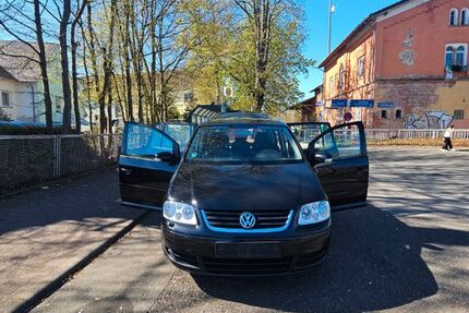VW Touran 243.000 km 1.500 &euro; Espenau 34314