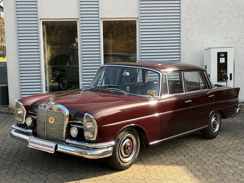 Mercedes-Benz 220 223.827 km 17.333 € Bad Wildungen 34537