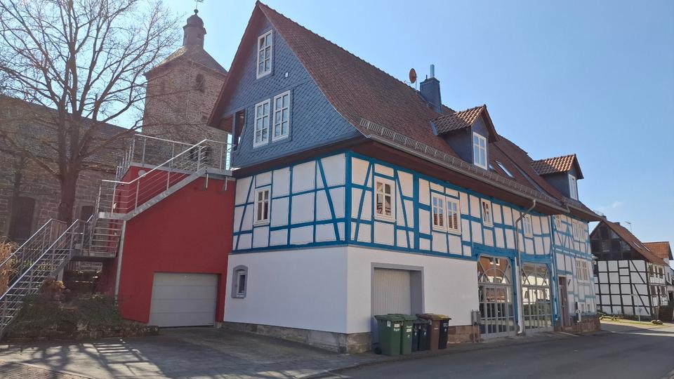 Etagenwohnung Wolfhagen - 5 Zimmer, 193 m&sup2;, 385.000&euro; | Angebot:25887297