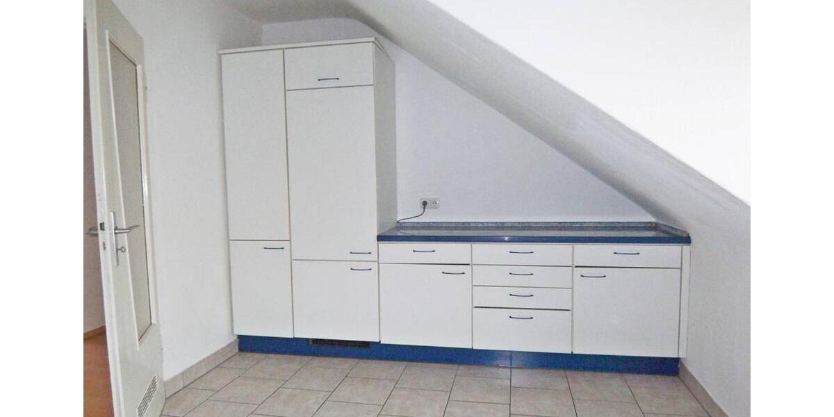 Dachgeschoßwohnung Kassel Vorderer Westen - 2 Zimmer, 61 m&sup2;, 580&euro; | Angebot:25306030
