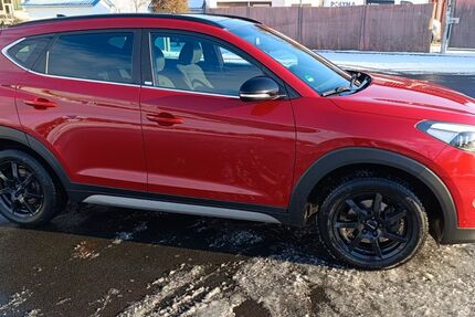 Hyundai TUCSON 118.000 km 14.490 &euro; Witzenhausen/ Roßbach 37216