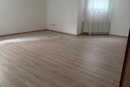 Wohnung Vellmar - 2 Zimmer, 65 m&sup2;, 650&euro; | Angebot:25988968