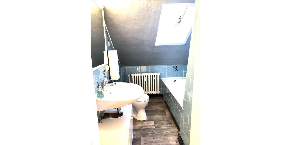 Dachgeschoßwohnung Kassel Südstadt - 2 Zimmer, 46 m&sup2;, 110.000&euro; | Angebot:26129958