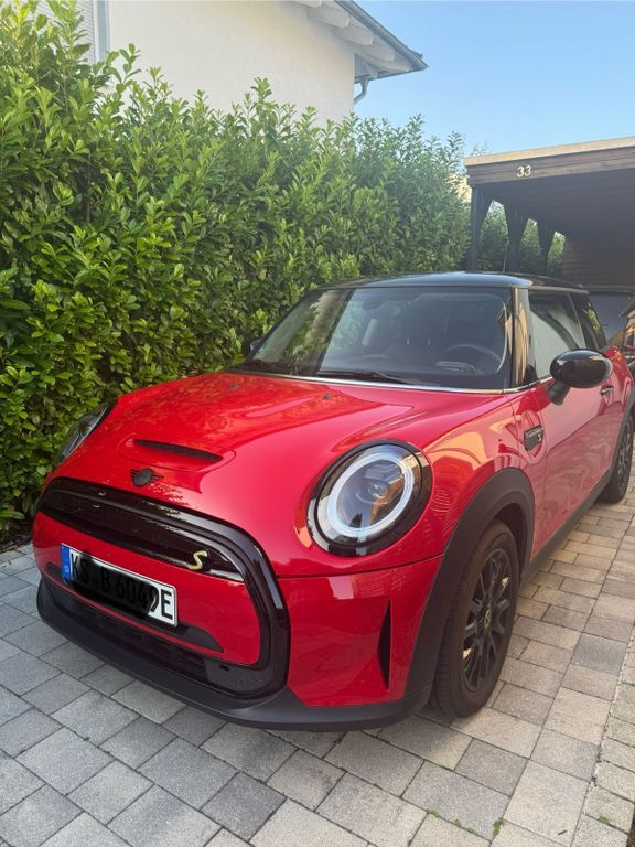 Cooper SE