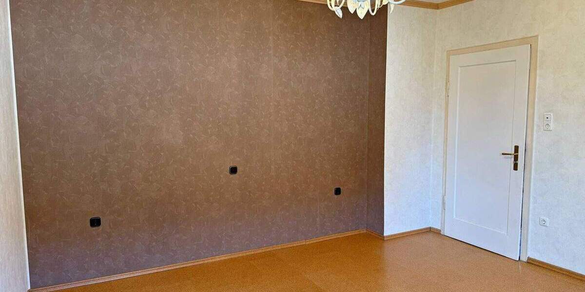 Mehrfamilienhaus, Wohnhaus Felsberg / Wolfershausen Wolfershausen - 9 Zimmer, 234 m&sup2;, 249.900&euro; | Angebot:25666369