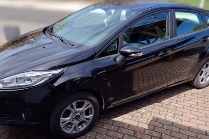 Ford Fiesta 107.000 km 5.600 &euro; Baunatal 34225