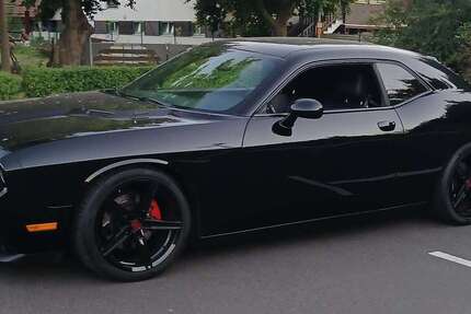 Dodge Challenger 83.000 km 24.500 € Kassel 34123