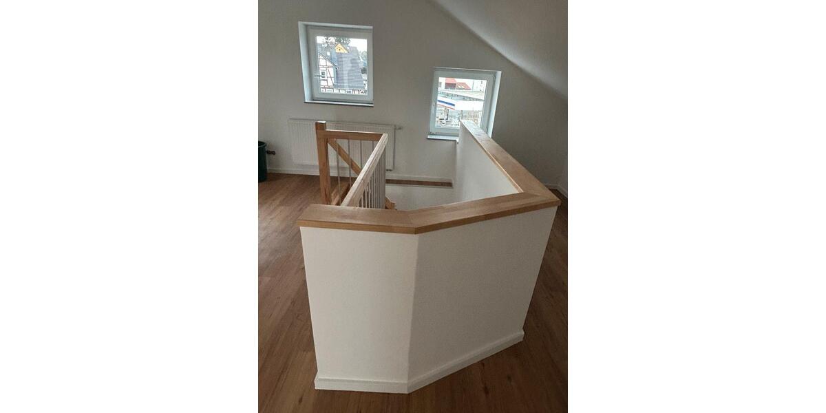 Dachgeschoßwohnung Kassel Niederzwehren - 2 Zimmer, 70 m&sup2;, 780&euro; | Angebot:25306071