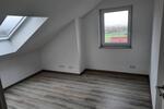 Dachgeschoßwohnung Baunatal - 3 Zimmer, 76 m&sup2;, 265.000&euro; | Angebot:24814898