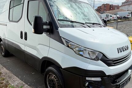 IVECO Andere 198.000 km 21.999 &euro; Niestetal bei Kassel 34266