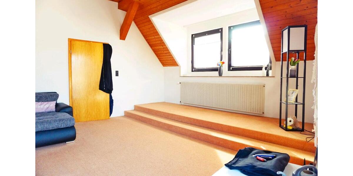 Mehrfamilienhaus, Wohnhaus Breuna - 9 Zimmer, 260 m&sup2;, 365.000&euro; | Angebot:27119484