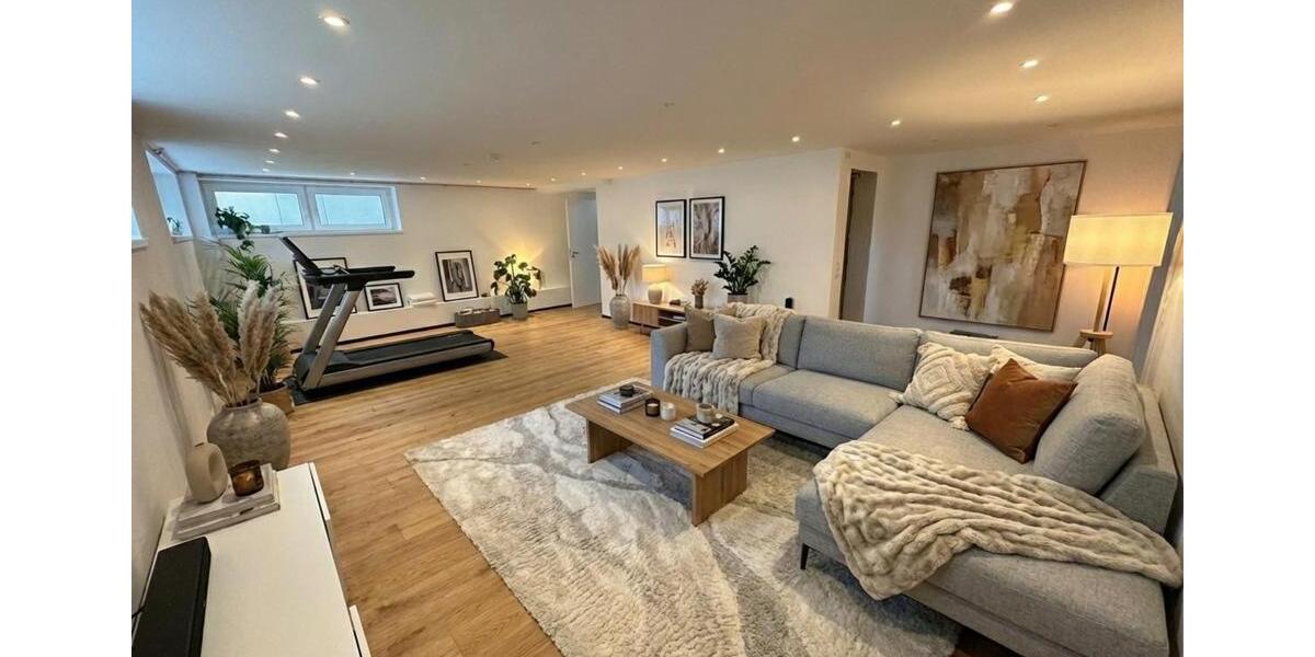 Einfamilienhaus Habichtswald - 6.5 Zimmer, 283 m&sup2;, 2.830&euro; | Angebot:25138264