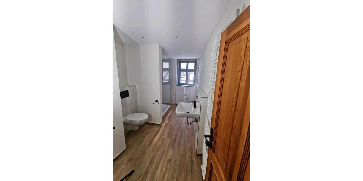 Etagenwohnung Wolfhagen - 2 Zimmer, 76 m&sup2;, 500&euro; | Angebot:25382283