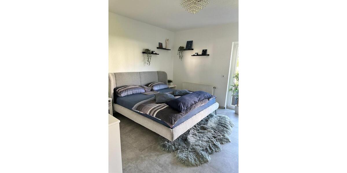 Hochparterre Kassel Niederzwehren - 3 Zimmer, 92 m&sup2;, 329.000&euro; | Angebot:26864569