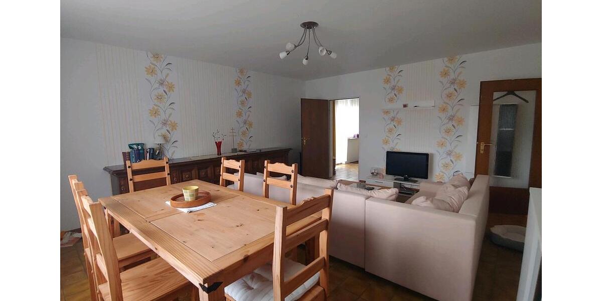 Wohnhaus mit Einliegerwohnung in Kassel 34132 ( Provisionsfrei ) 7 zimmer