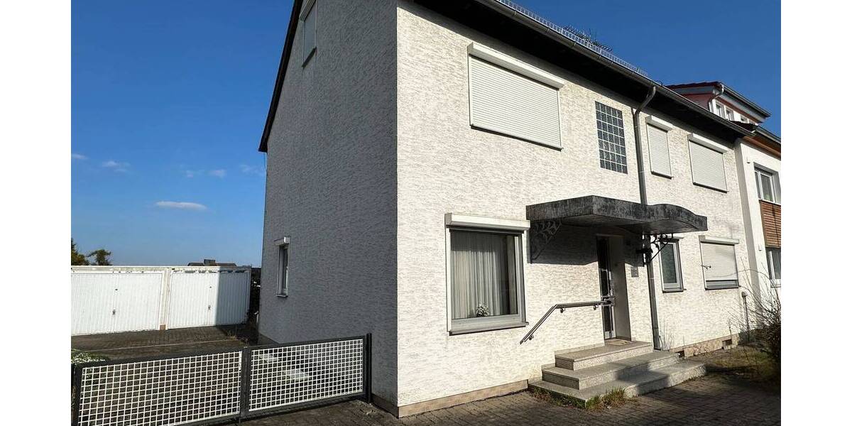 Mehrfamilienhaus, Wohnhaus Lohfelden Ochshausen - 6 Zimmer, 143 m&sup2;, 270.000&euro; | Angebot:26243276