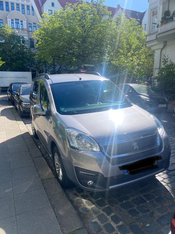 Peugeot Partner Tepee 110.000 km 12.500 € Niemetal 37127