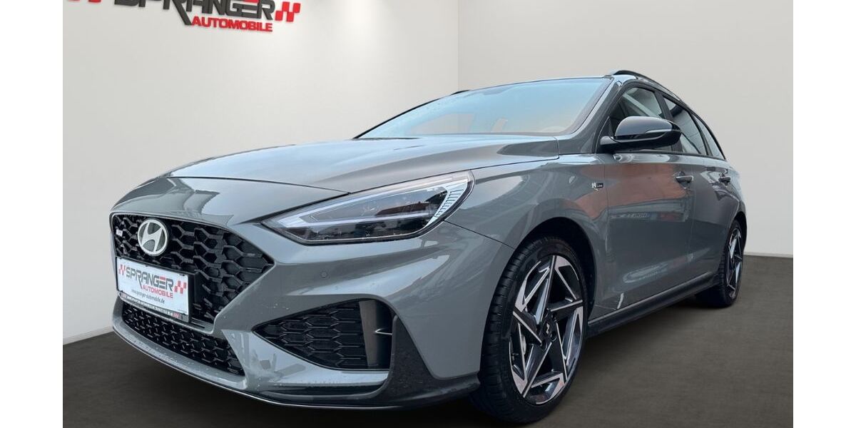 Hyundai i30 2.500 km 25.990 &euro; Calden - Westuffeln 34379