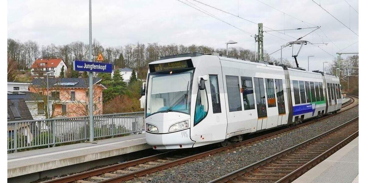 Etagenwohnung Kassel Jungfernkopf - 4 Zimmer, 102 m&sup2;, 474.000&euro; | Angebot:26379569