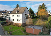 3-Fam.-Haus nahe Dönche auf 1846 m² Grundstück, KS-Nordshausen