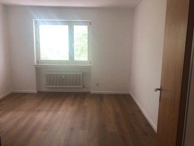Etagenwohnung Kassel Fasanenhof - 3 Zimmer, 118 m&sup2;, 1.123&euro; | Angebot:26122690