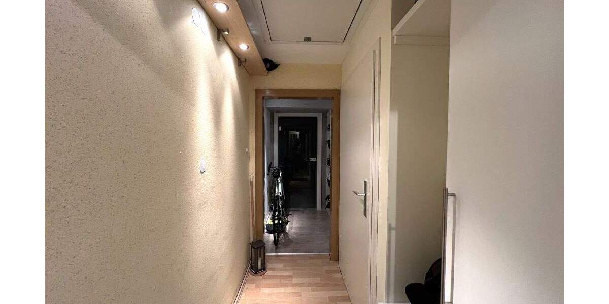 Etagenwohnung Kassel Kirchditmold - 4 Zimmer, 98 m&sup2;, 249.000&euro; | Angebot:25670435