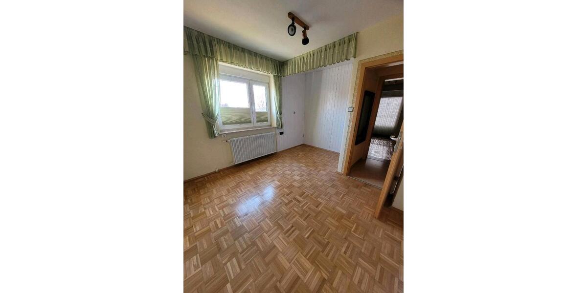 Doppelhaushälfte Baunatal - 5 Zimmer, 141 m&sup2;, 320.000&euro; | Angebot:25943961