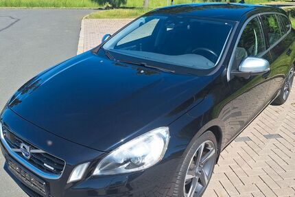 Volvo V60 149.850 km 7.200 &euro; Bad Emstal 34308