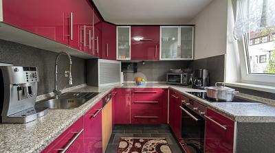 WOHNEN MIT CHARME - Einfamilienhaus Staufenberg | Angebot:26875724