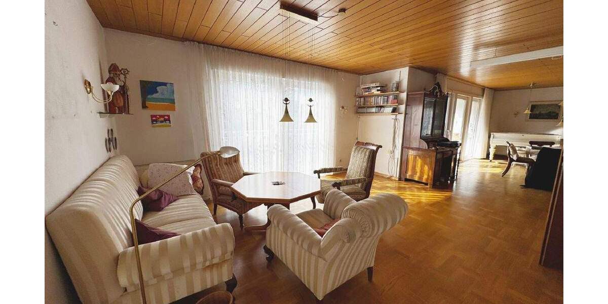 Einfamilienhaus Kassel Kirchditmold - 1 Zimmer, 225 m&sup2;, 398.000&euro; | Angebot:25835787