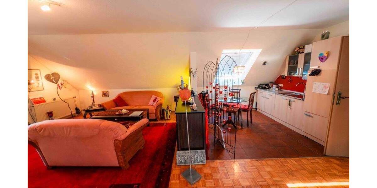 Einfamilienhaus Kassel Nordshausen - 8 Zimmer, 230 m&sup2;, 749.000&euro; | Angebot:25665992