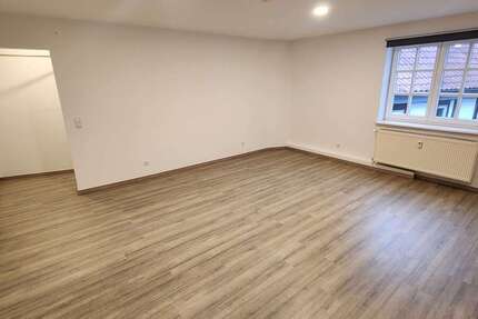 Wohnung Kaufungen-Oberkaufungen Oberkaufungen - 4 Zimmer, 119 m&sup2;, 945&euro; | Angebot:27309253
