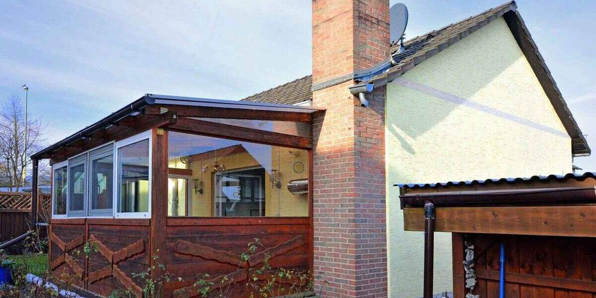 Doppelhaushälfte Kassel / Süsterfeld Süsterfeld/Helleböhn - 250.000&euro; | Angebot:24989834