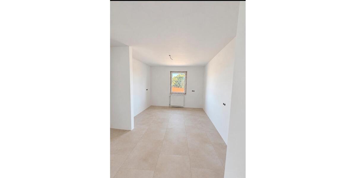 Maisonettenwohnung Habichtswald - 6 Zimmer, 150 m&sup2;, 1.500&euro; | Angebot:27628044