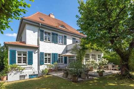 Haus Kassel / Oberzwehren Oberzwehren - 10 Zimmer, 320 m&sup2;, 850.000&euro; | Angebot:27265981