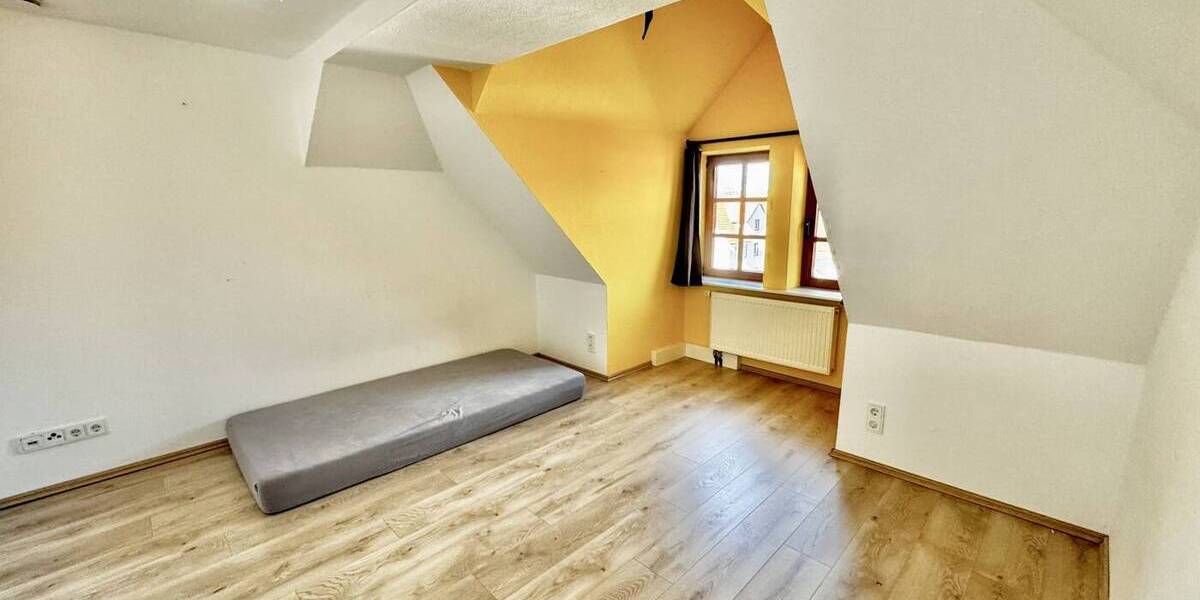 Einfamilienhaus Edermünde Holzhausen - 1 Zimmer, 356 m&sup2;, 298.000&euro; | Angebot:26161513